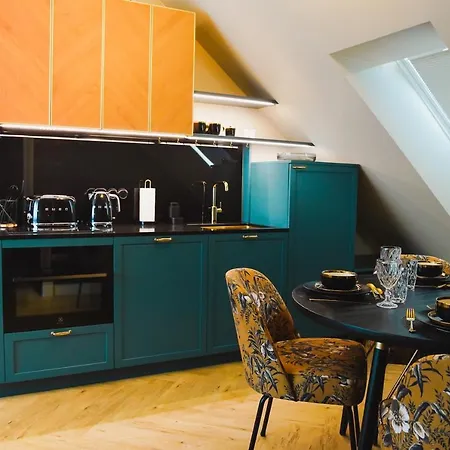 Daire Meerbach Residents *